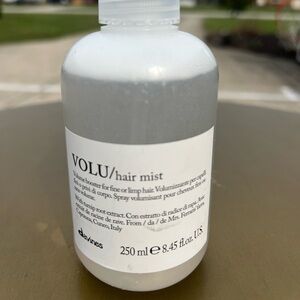 Davines VOLU Hair Mist - White Bottle